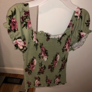 Off the shoulder floral print shirt